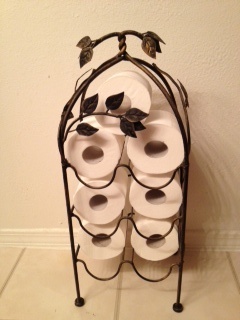 Risultati immagini per Sistemare la Carta igienica in bagno! Ecco 15 idee per ispirarviâ¦