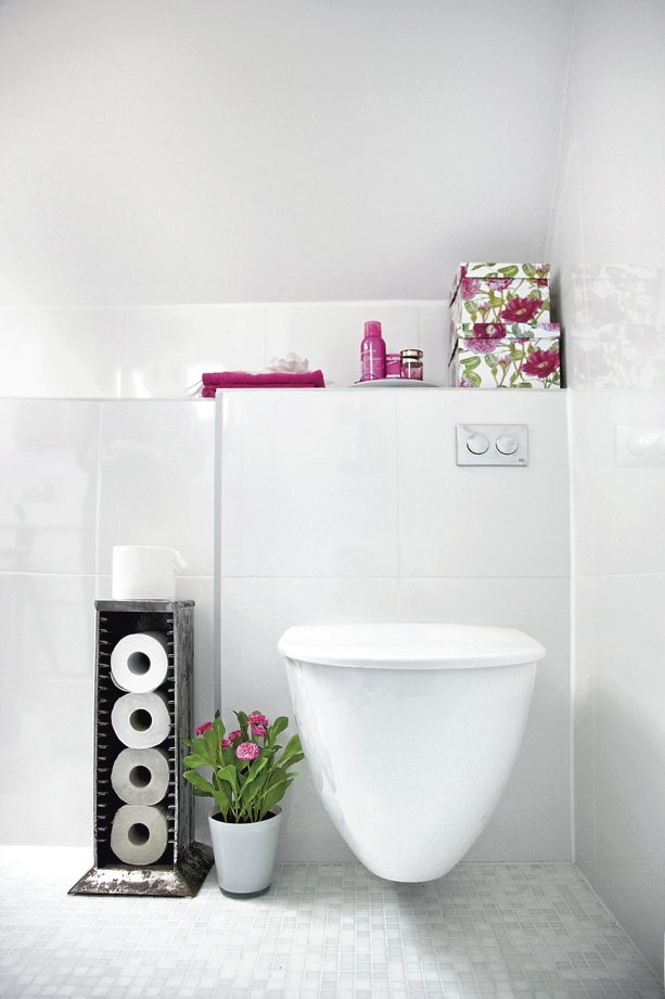 Risultati immagini per Sistemare la Carta igienica in bagno! Ecco 15 idee per ispirarviâ¦