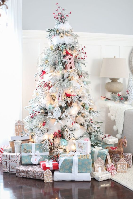 Foto Di Bellissimi Alberi Di Natale.Un Albero Di Natale Innevato Eccone 15 Bellissimi Per Ispirarvi