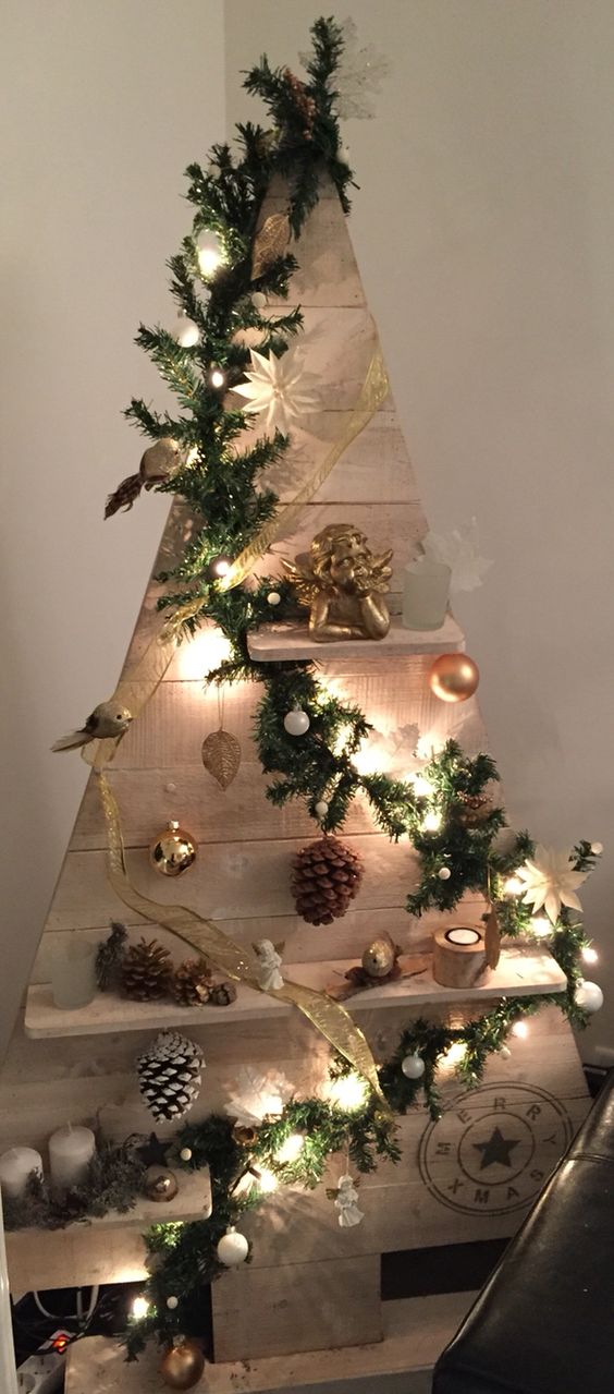 Albero Di Natale Fai Da Te Legno Tutorial.Un Albero Di Natale In Legno Eccone 15 Bellissimi Ispiratevi