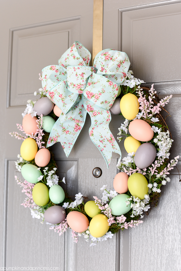 Decorare il portico di casa per Pasqua