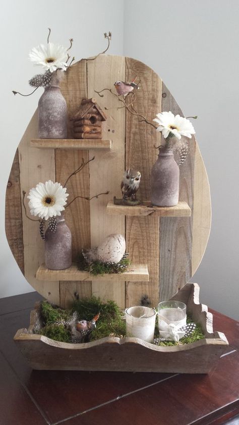 uovo di pasqua shabby chic con pallet