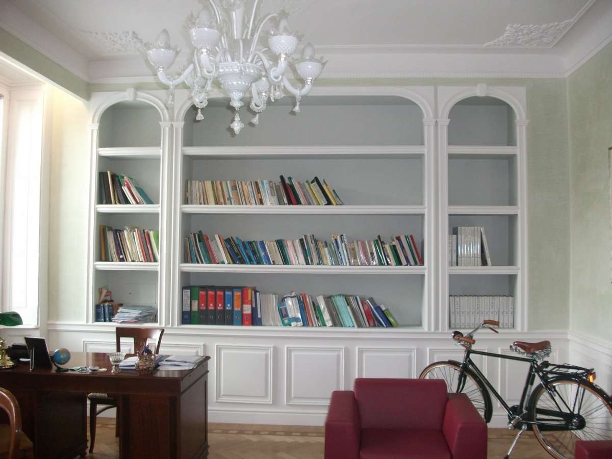 Bellissima libreria realizzata in cartongesso.