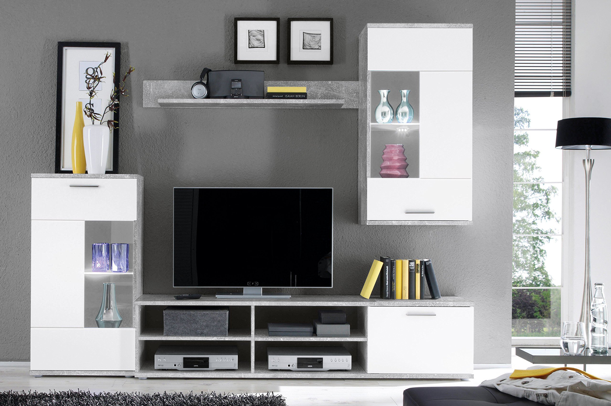 Mueble TV de pared, color blanco con vitrinas y luces led.