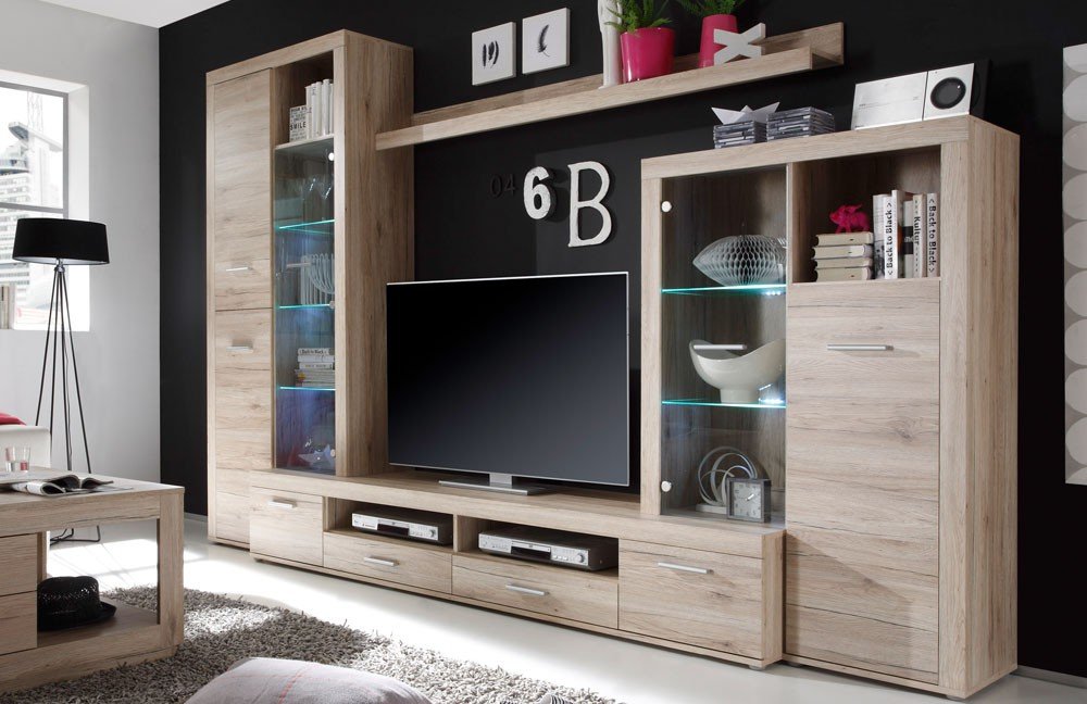 Parete con illuminazione led per tv, ideale per soggiorno moderno.