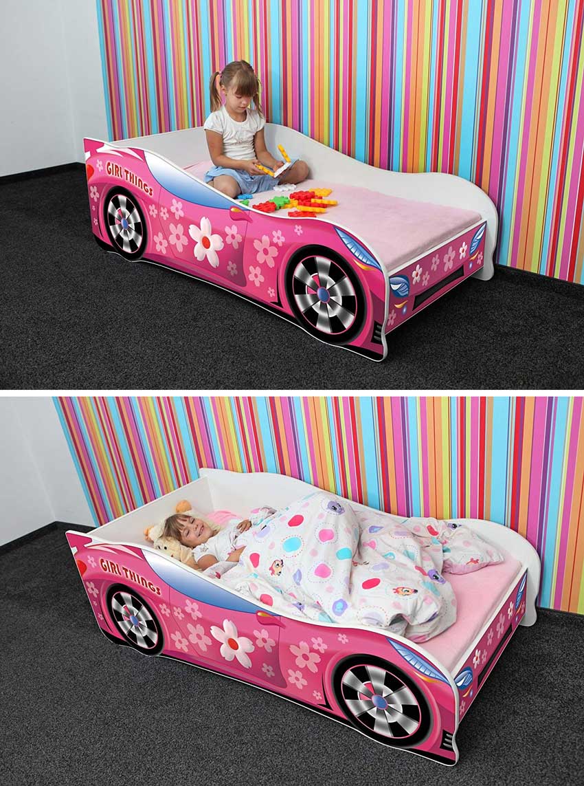 Letto a forma di macchina per bambina, originale in cameretta.