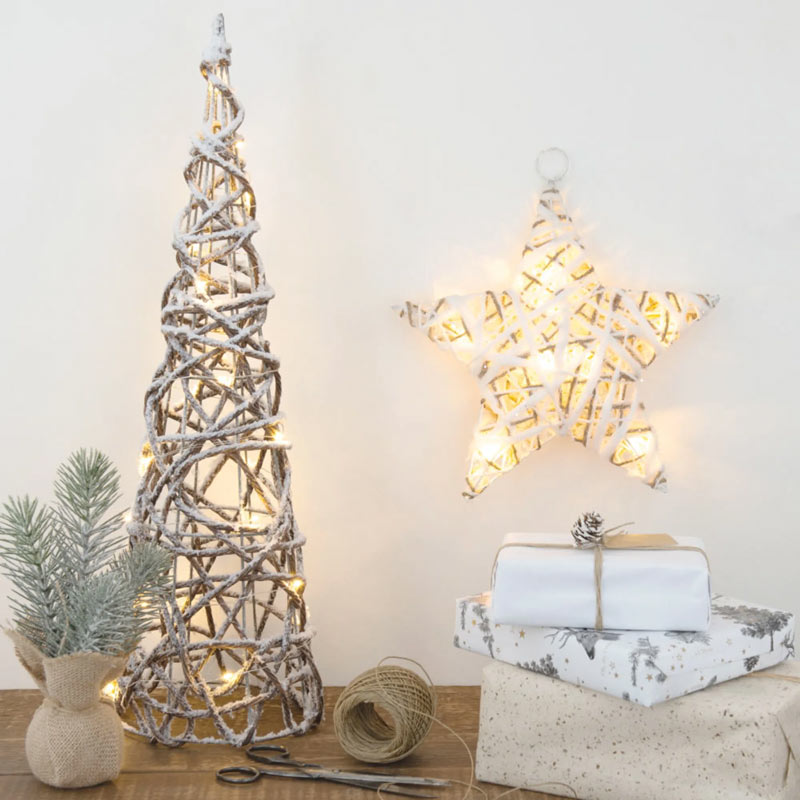 Albero Di Natale Moderno Design.Un Albero Di Natale Moderno Quest Anno 15 Ispirazioni Da Scoprire Subito