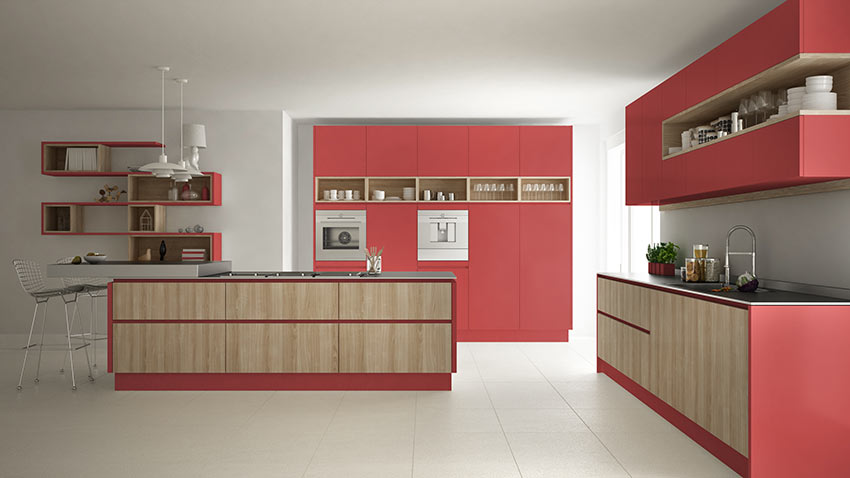 Grande cucina moderna rossa e legno con isola centrale.