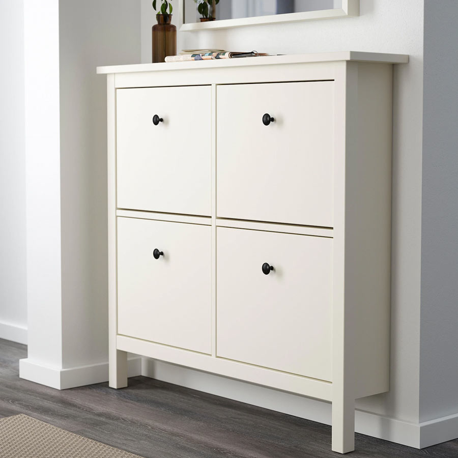 Scarpiera HEMNES IKEA.