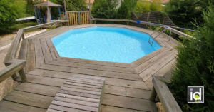 Una piscina fuori terra con soppalco in legno! 9 idee per ispirarsi installare una piscina con soppalco.