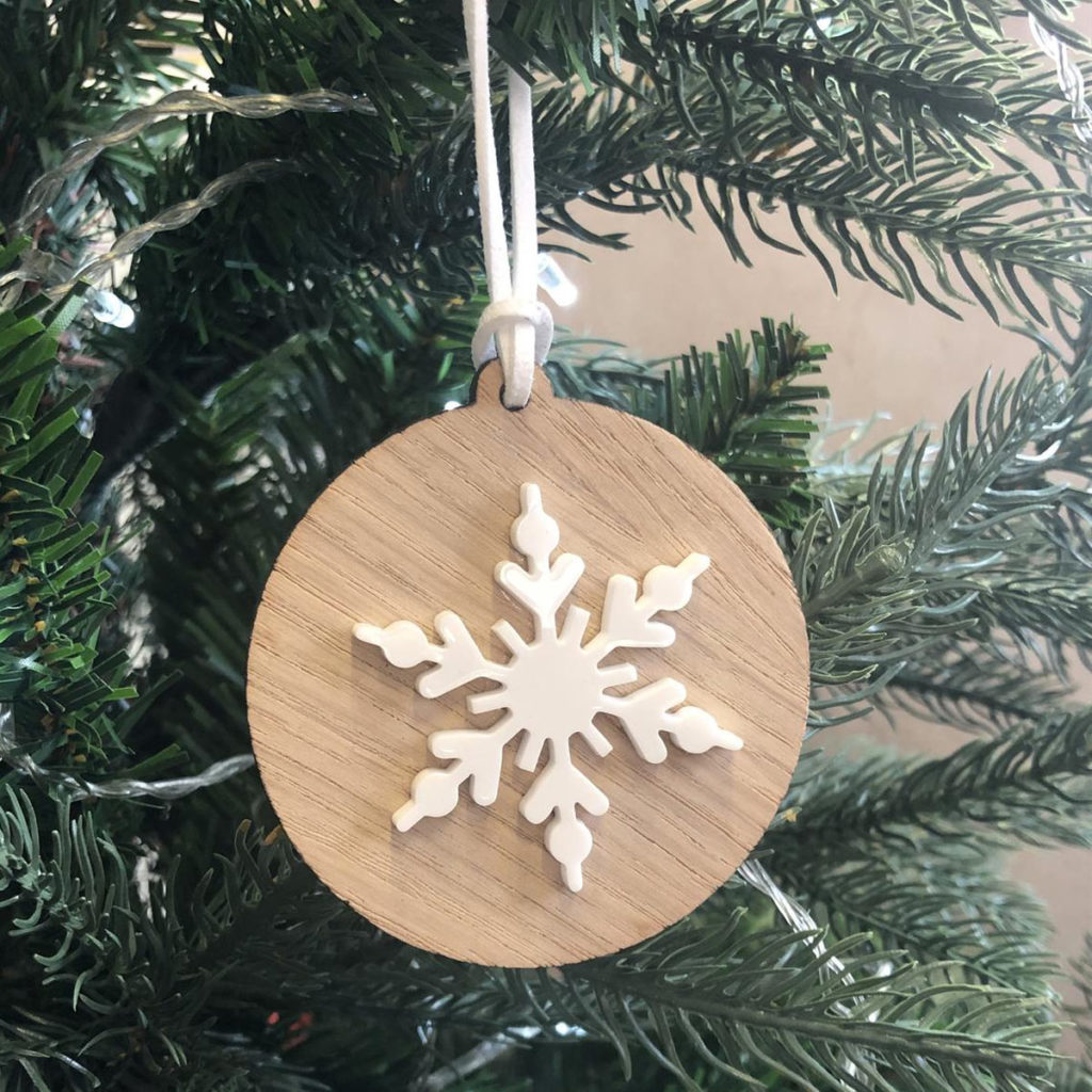 Idee Per Decorazione Albero Di Natale Decorazioni in legno per l’albero di Natale: 10 idee che non ti aspetti