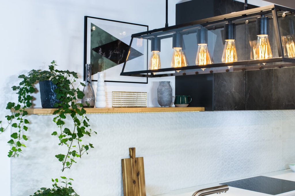 L’illuminazione in cucina: 10 idee per trovare la giusta ispirazione