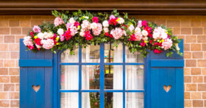 Piante e fiori per abbellire le finestre: 9 ispirazioni da non perdere fiori finestre