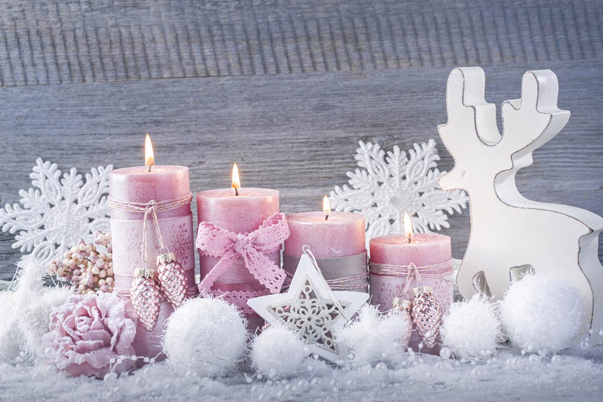 Candele rose in stile shabby per natale.