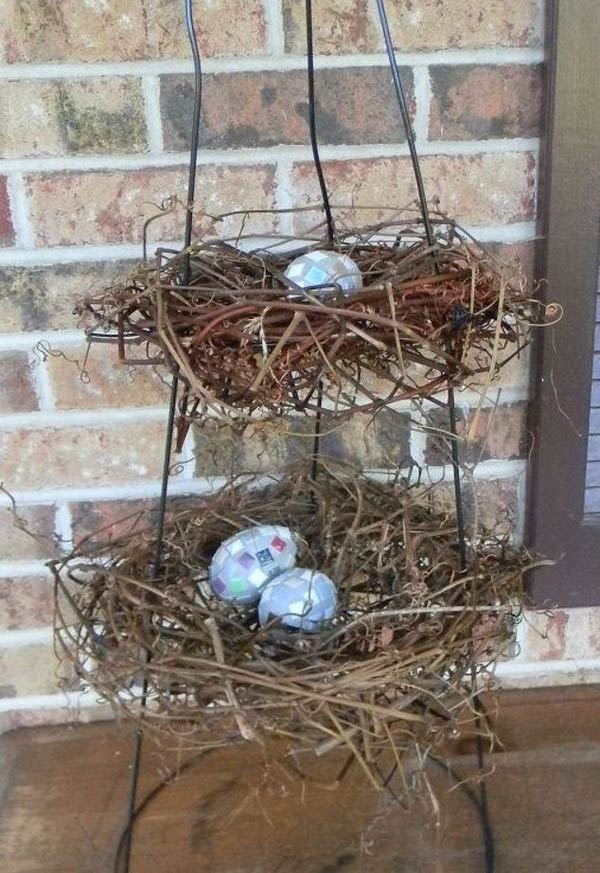 2 Tiered Nest Display from a Tomato Cage