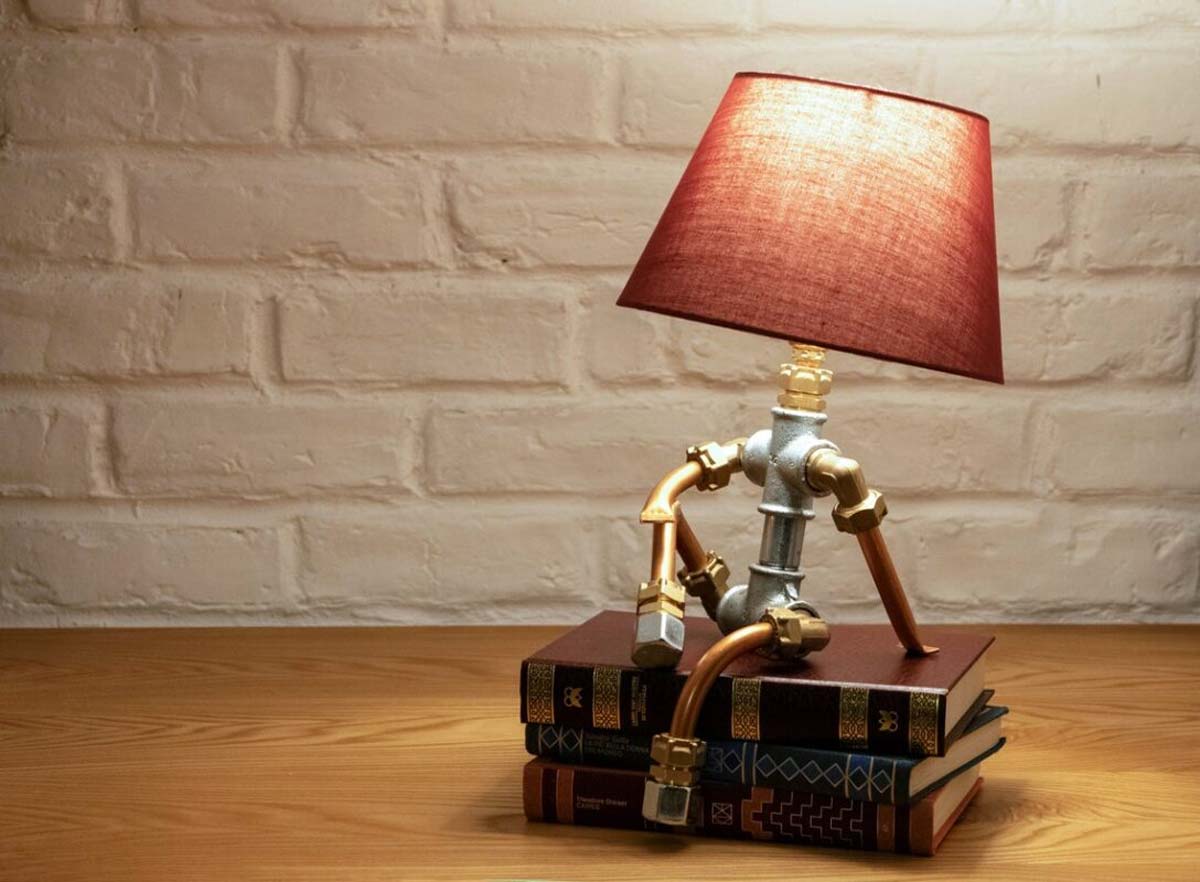 vecchi libri per creare decorazioni uniche per casa