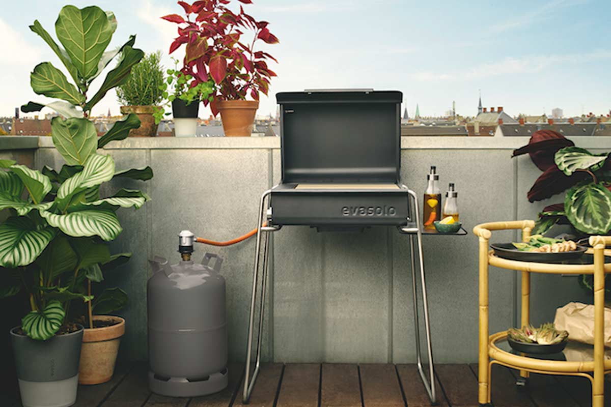 Barbecue per balcone e terrazzo, consigli per sceglierlo al meglio.