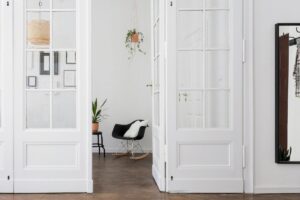 Porte interne in vetro: l'equilibrio perfetto tra eleganza e funzionalità porte interne in vetro