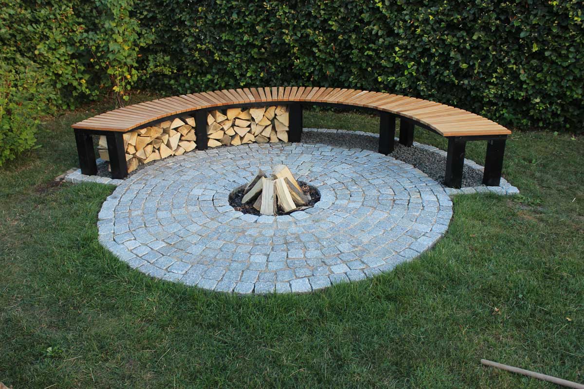  legnaia fai da te di design a forma di panchina gigante in giardino