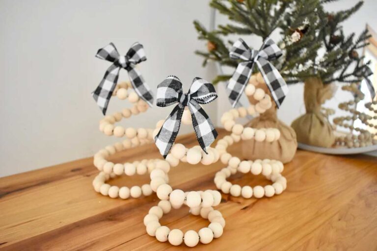 Come Decorare Le Palline Di Natale Lavoretti di Natale fai da te con le palline di legno: le idee più