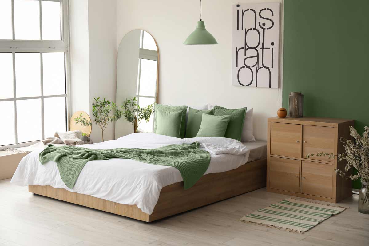 Dipingere la camera da letto in due colori