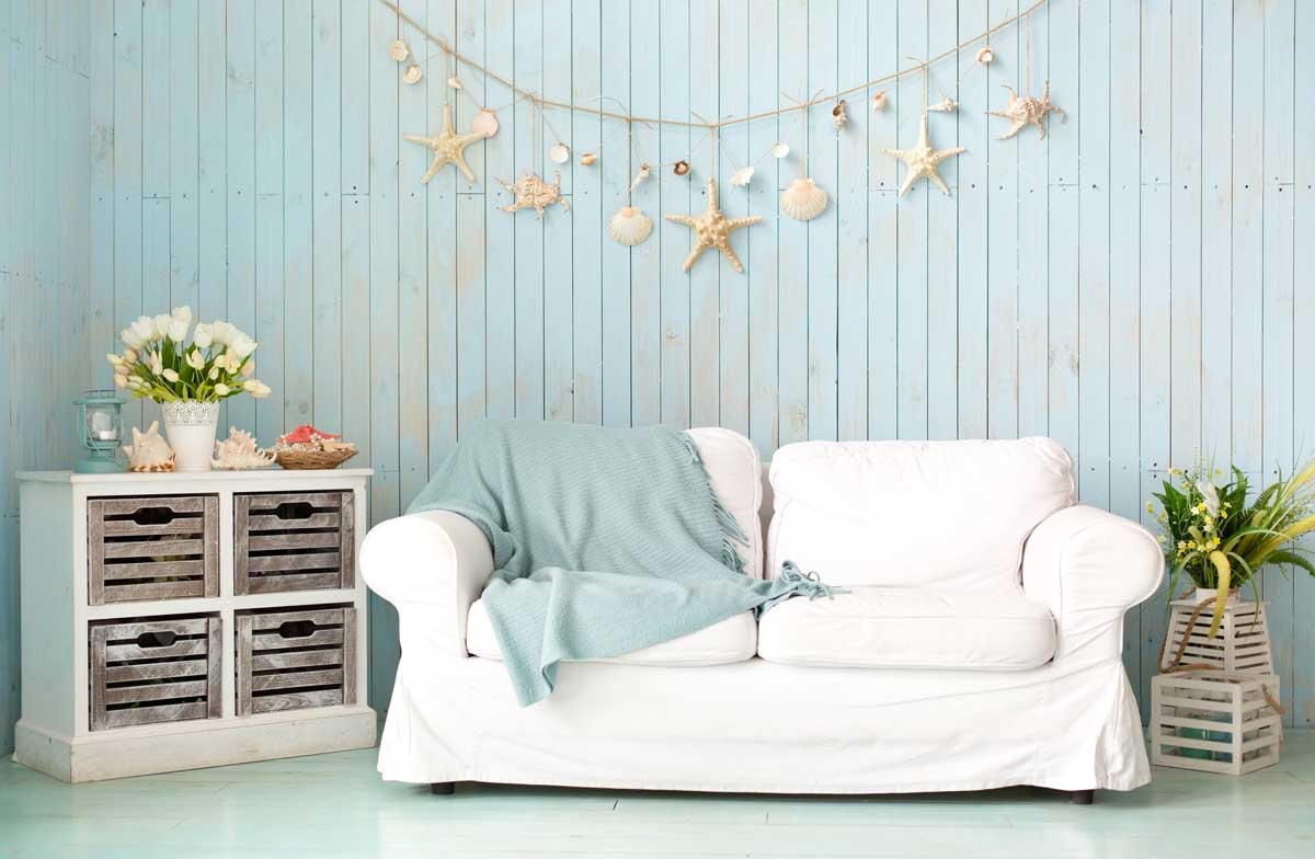 Arredamento in stile marino con un tocco shabby chic.