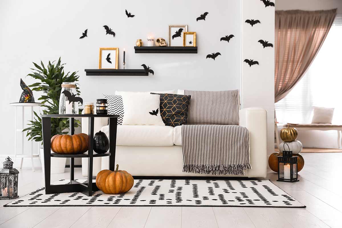 soggiorno decorato per Halloween