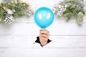 Trasforma palloncini in splendide palline natalizie Shabby chic : tutorial da non perdere palline di natale Shabby chic fai da te con palloncini