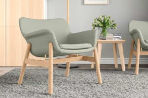 Poltrona IKEA VEDBO in fine serie
