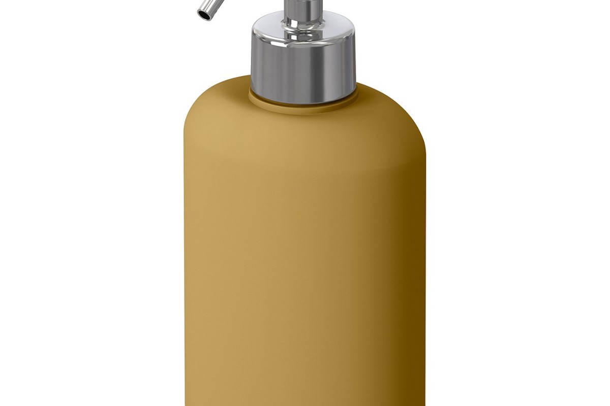 Primo piano del dispenser per sapone IKEA EKOLN in gres giallo scuro