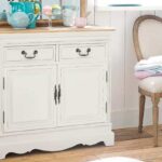 Credenza Léontine Maisons du Monde color crema in sala da pranzo