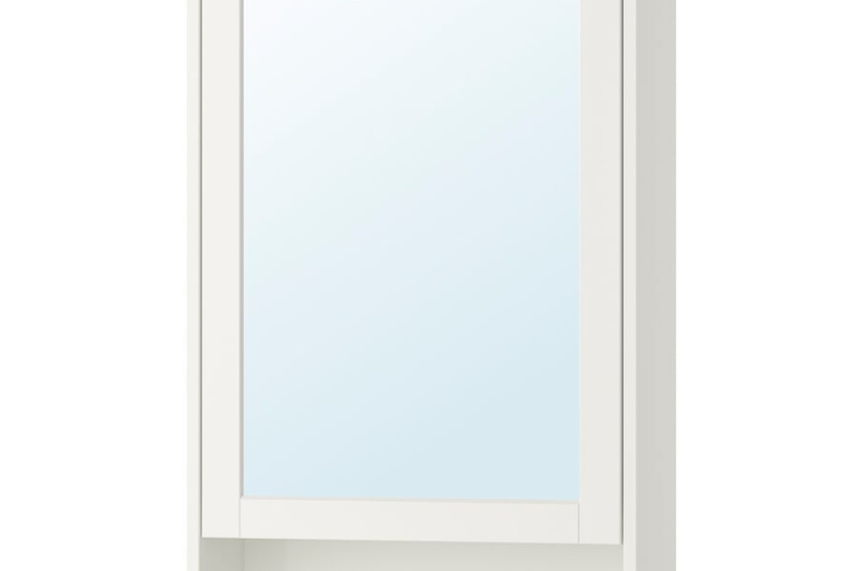 Mobile a specchio HEMNES IKEA bianco visto frontalmente