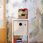 Vano con anta ribaltabile del comodino IKEA PS 2026