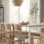 Tavolo consolle IKEA TRÄKUMLA bianco e rovere aperto nella zona pranzo