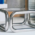 IKEA sorprende con il nuovo tavolino KONSTRUNDA: sembra un pezzo di design anni Settanta