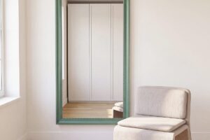 A figura intera prima di uscire: il nuovo Honorine di Maisons du Monde si prende l’ingresso