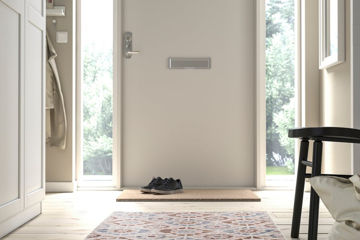 Il nuovo tappeto IKEA SJÖINGENJÖR fa una cosa rara all’ingresso: va in lavatrice