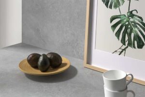 Il nuovo LYSEKIL di IKEA protegge la cucina e cambia finitura in 2 millimetri