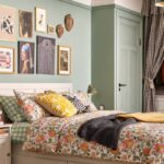 Camera IKEA FÅGELFJÄLLET bianco sporco con letto e contenitori sottoletto