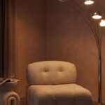Modulo PUMPIT beige sabbia ambientato in soggiorno